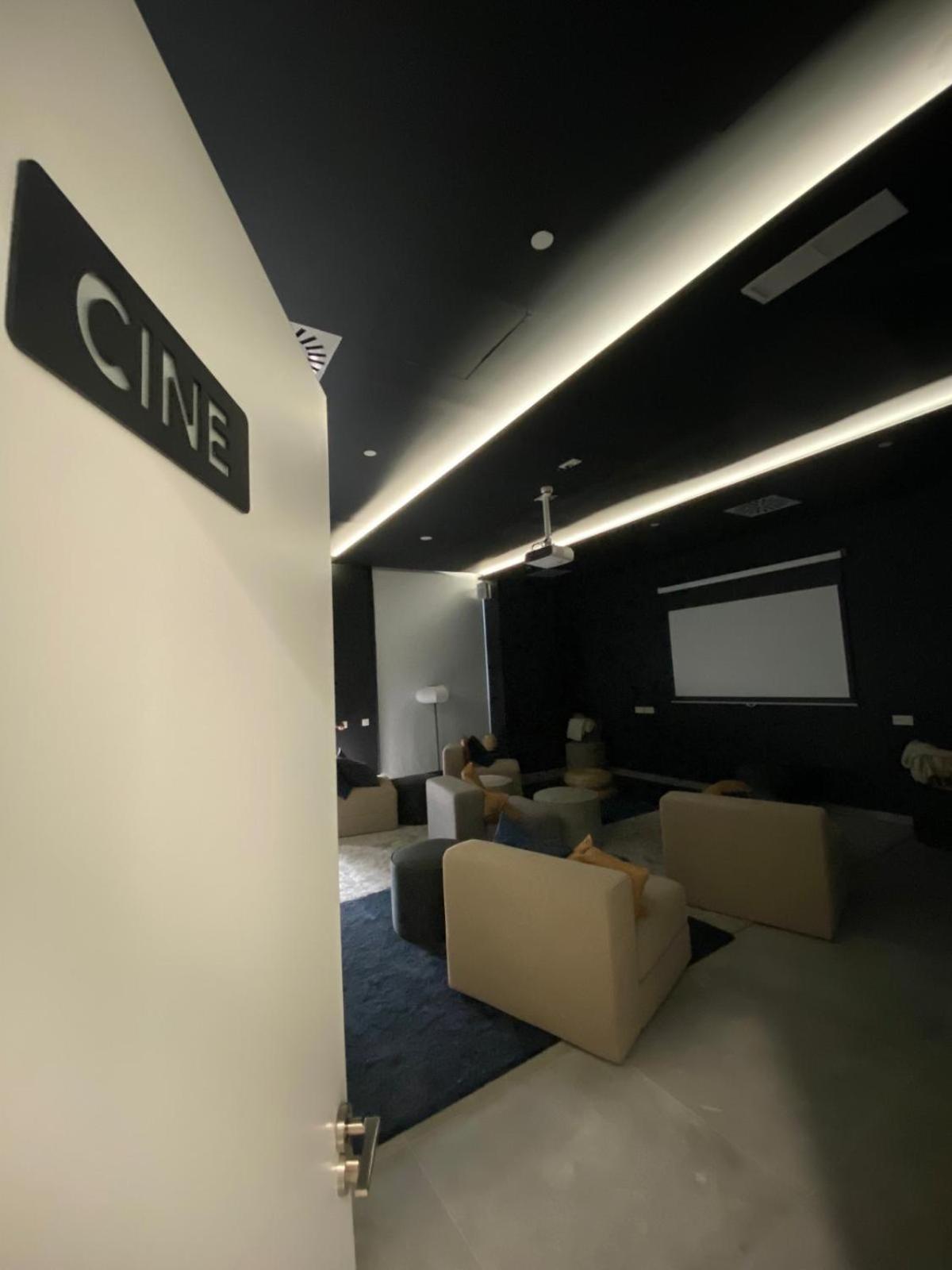 Apartamento Skyline Center, Luxury, Planta 20 *